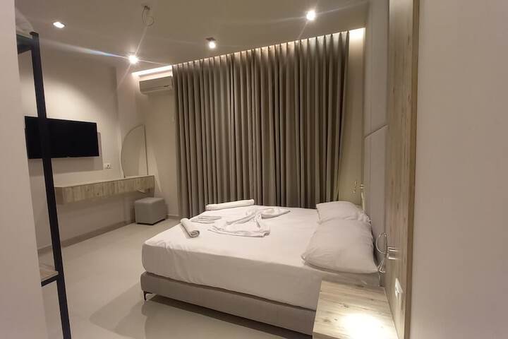 Room 25 of 57