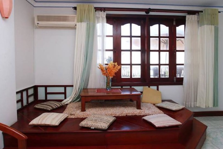 Room 9 of 21