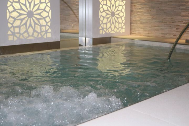 Spa 43 of 64