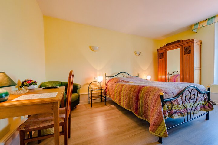 Room 14 of 41