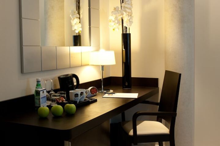 Room 28 of 55