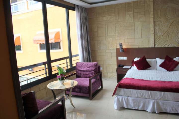 Room 14 of 47
