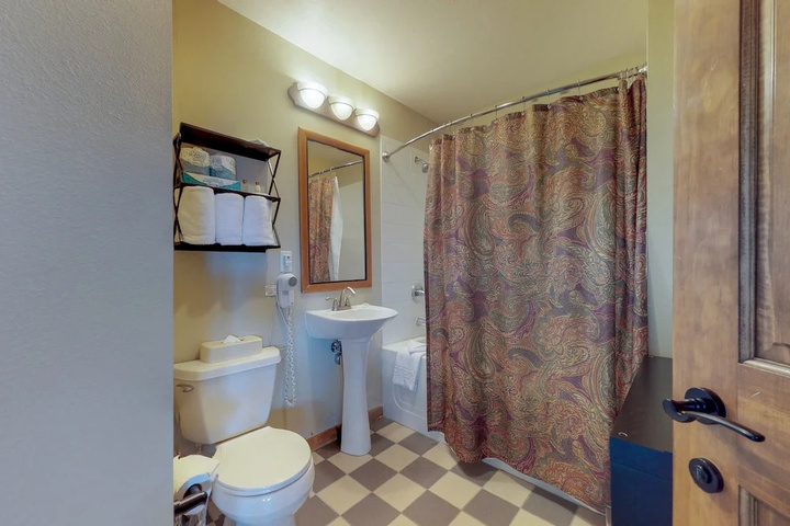 Bath Interior