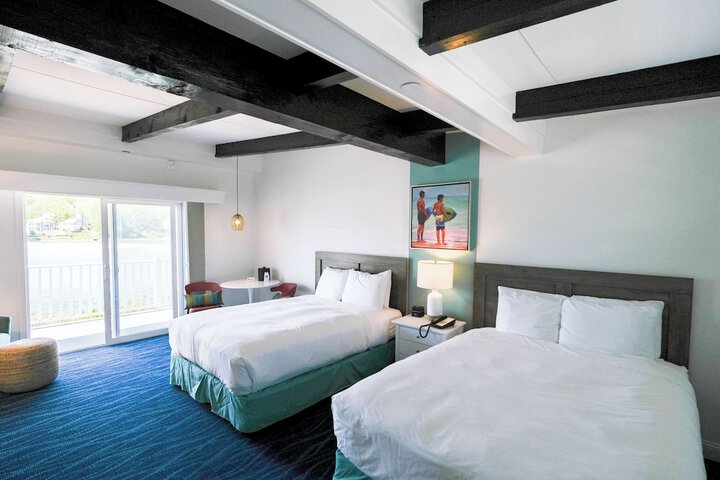 Room 14 of 127
