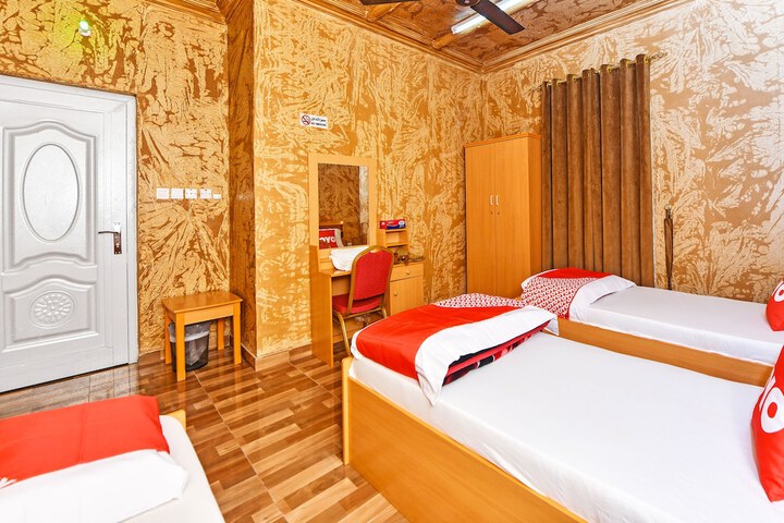 Room 30 of 71