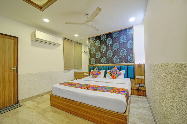 Room 19 of 29