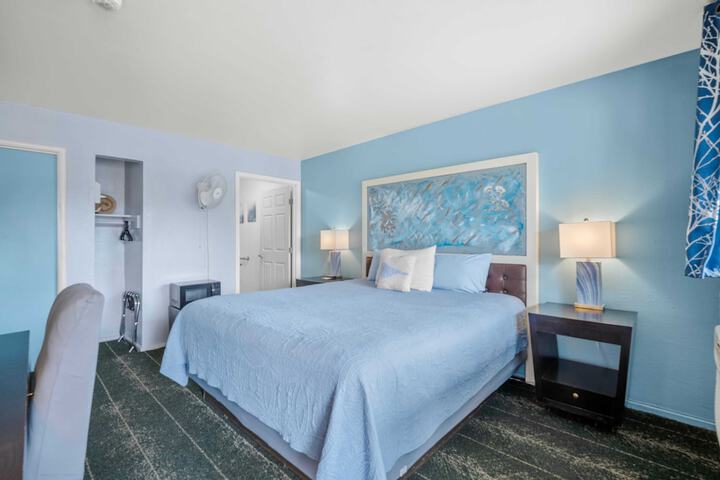 Room 7 of 26
