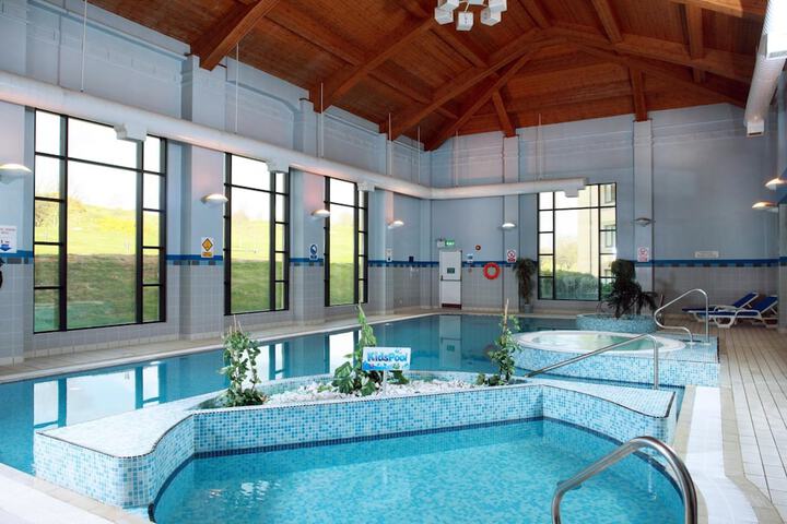 Pool 42 of 65