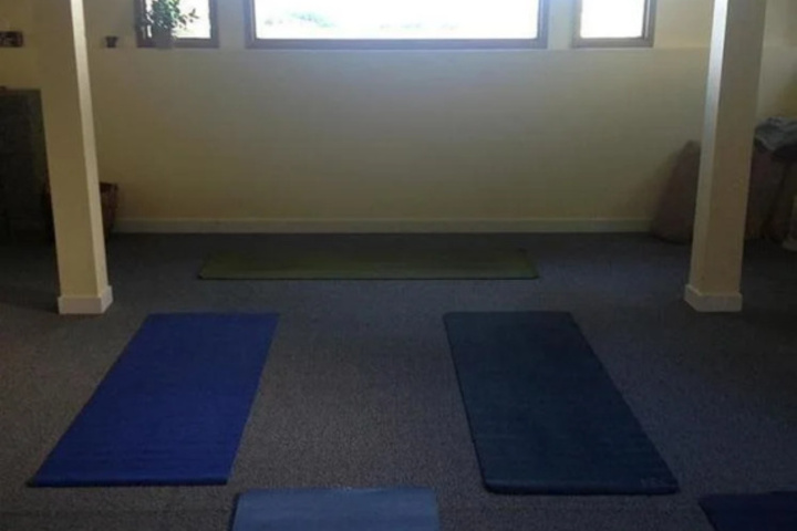 Room 5 of 10