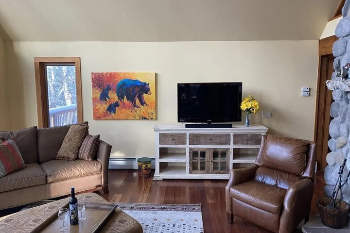 Room 3 of 22