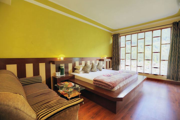 Room 7 of 47