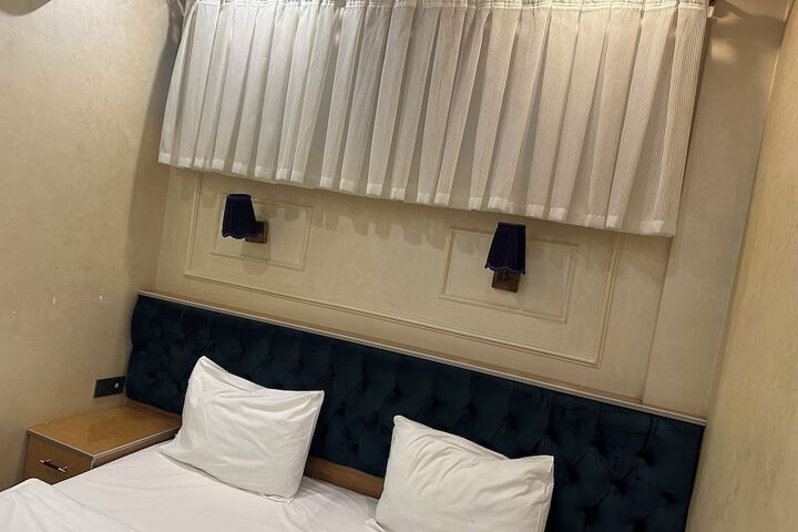 Room 89 of 111