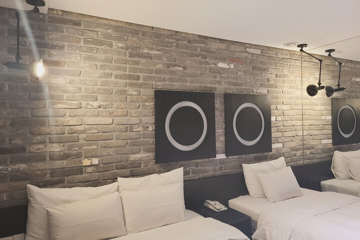 Room 20 of 45
