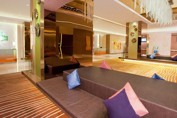 Hotel 77 of 86