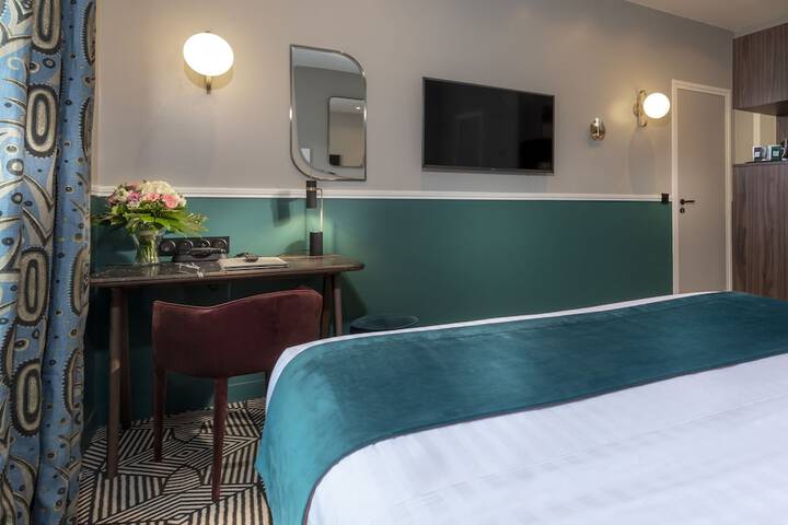 Room 8 of 46