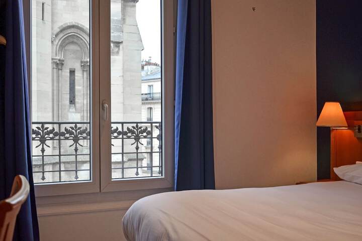 Room 32 of 116