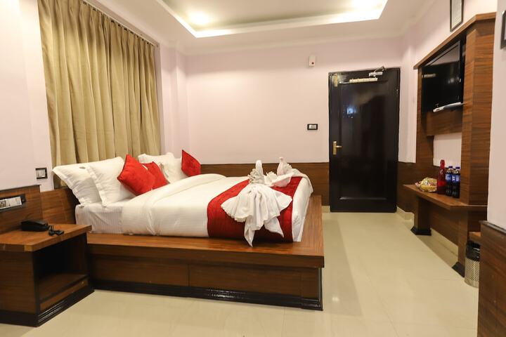 Room 26 of 65