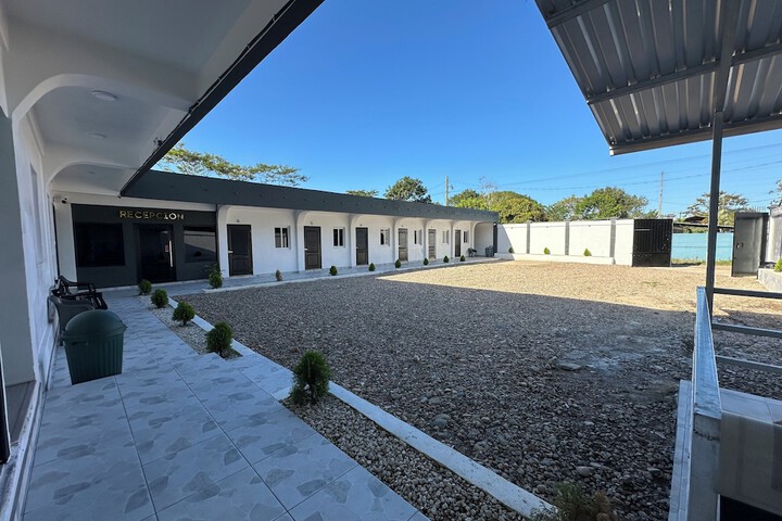 Terrace/Patio 11 of 16