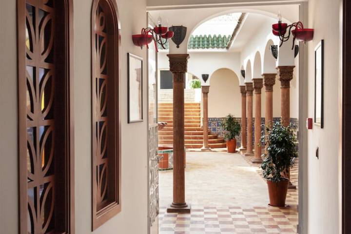 Lobby Entry