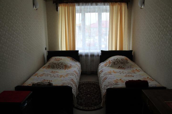 Room 27 of 51