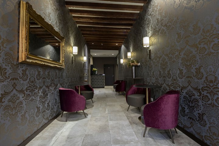 Lobby Entry