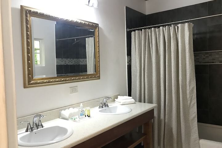 Room 15 of 66