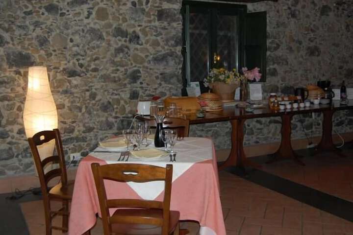 Dining 58 of 82