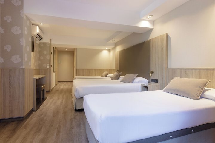 Room 10 of 59