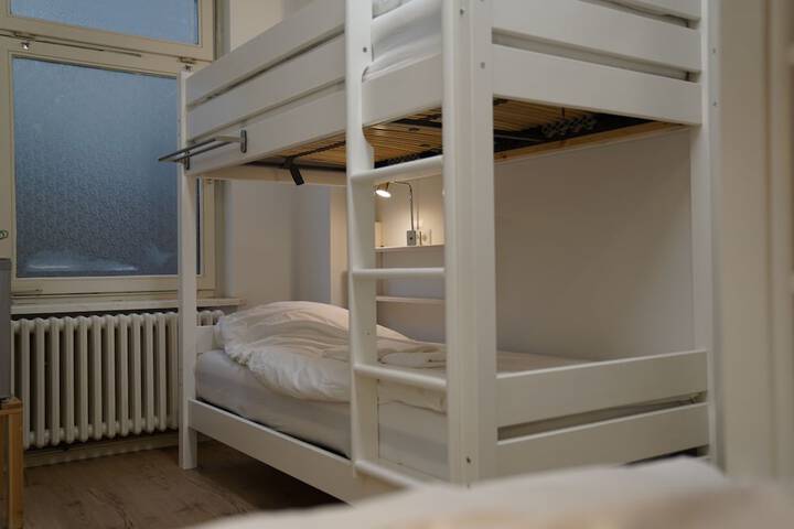 Room 2 of 15