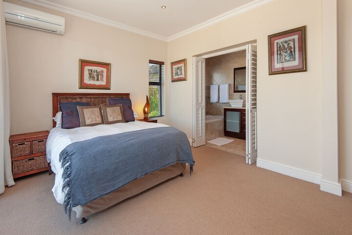 Room 3 of 41