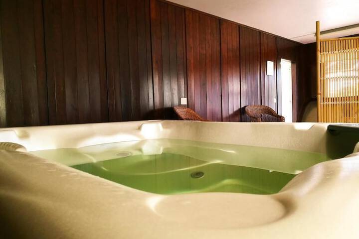 Spa 13 of 42