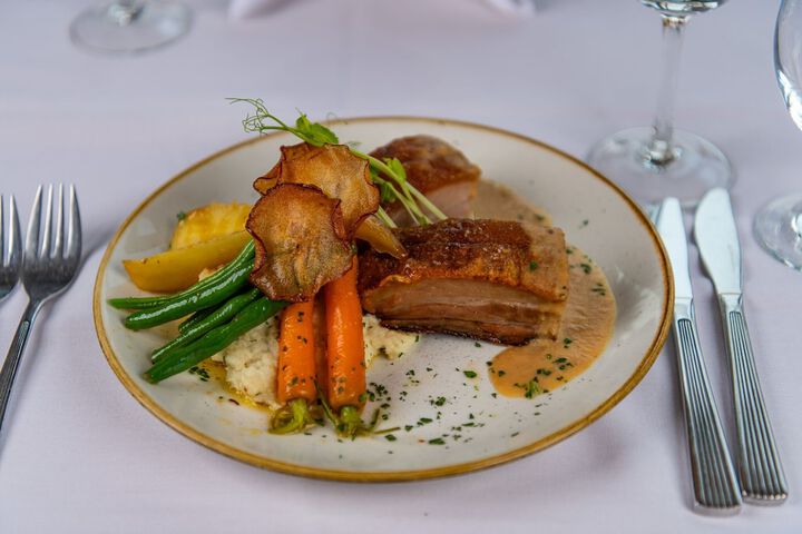 Dining 39 of 70