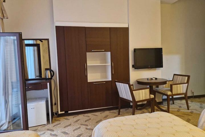 Room 15 of 68