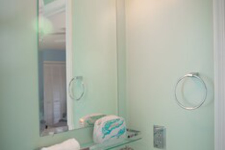 Room 125 of 138