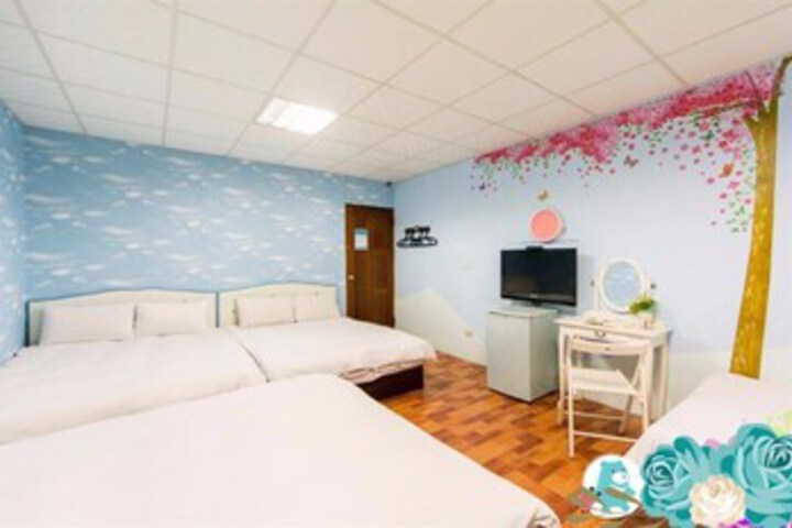 Room 7 of 44