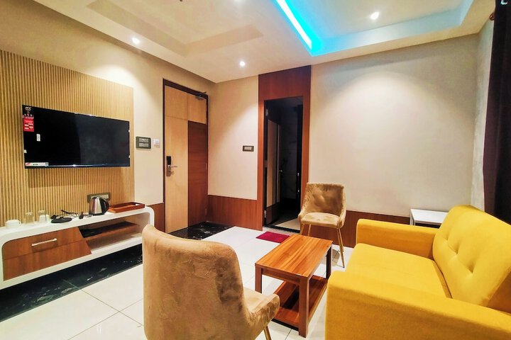 Room 17 of 29