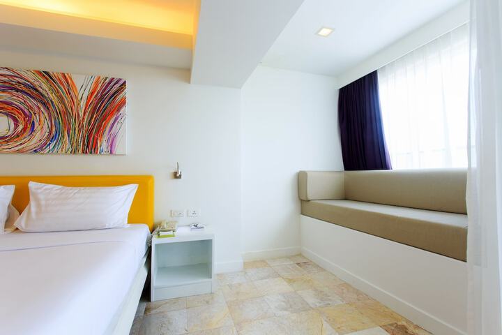 Room 37 of 90