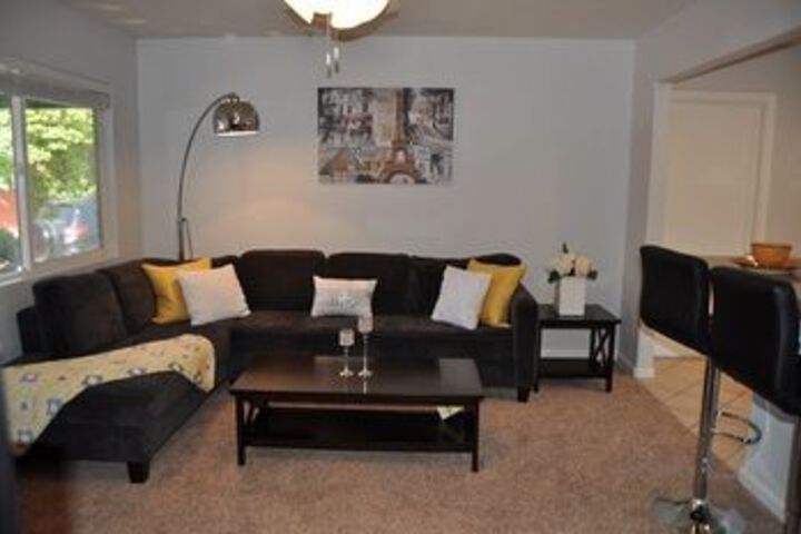 Room 34 of 42