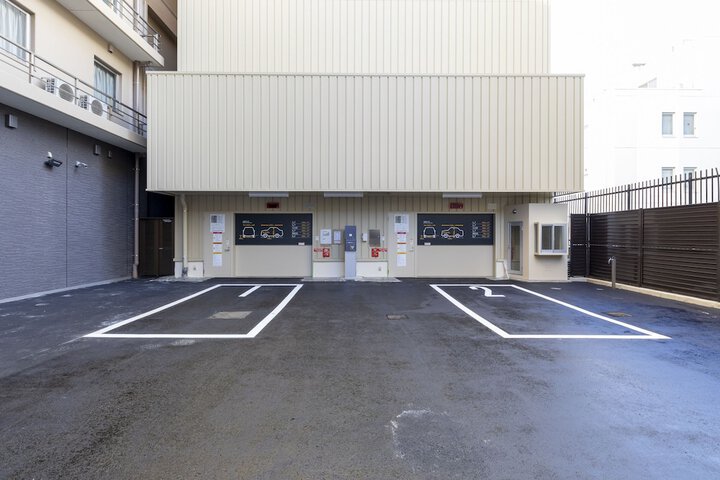 Property Grounds 31 of 32