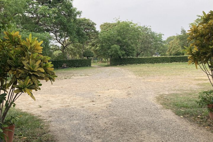 Property Grounds 18 of 19