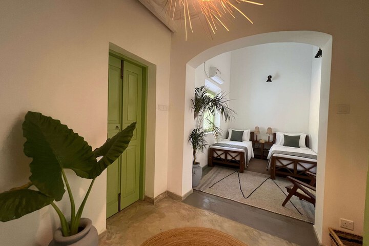 Room 20 of 79