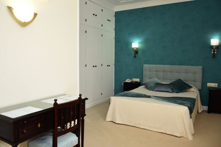 Room 11 of 57