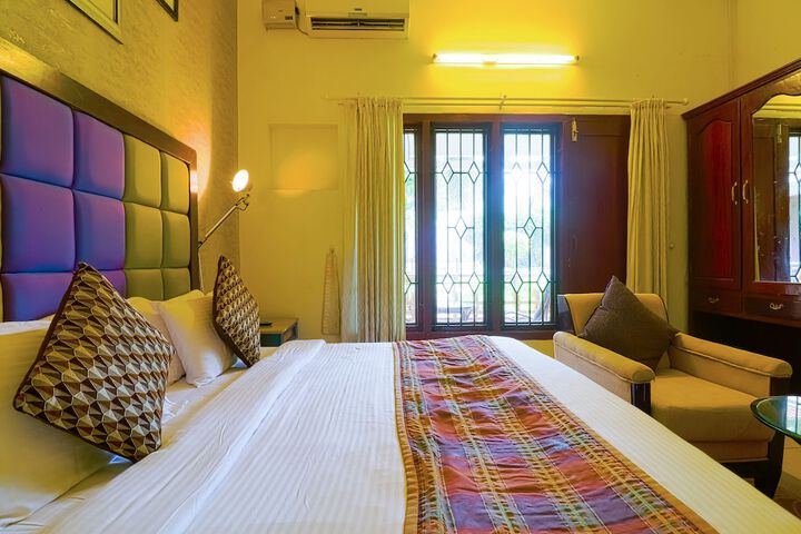 Room 8 of 46
