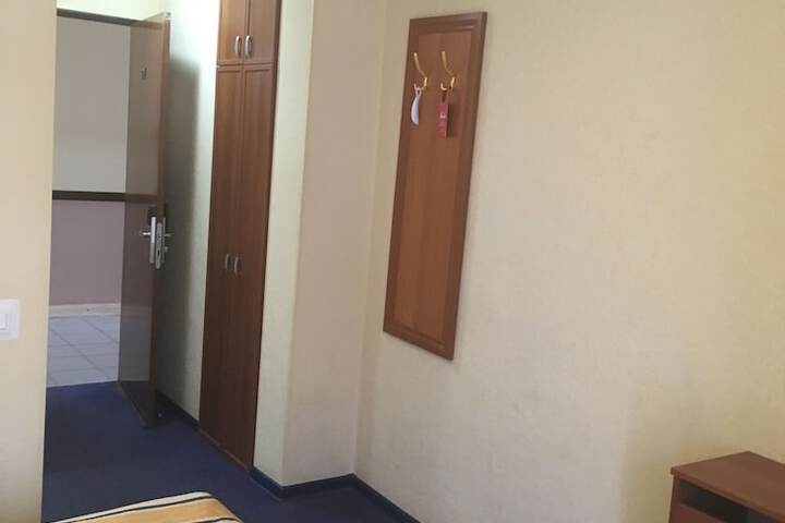 Room 19 of 54