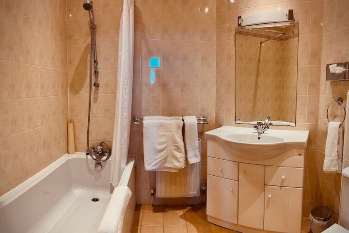 Bath Interior