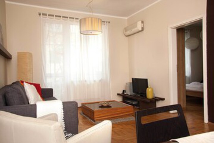 Room 7 of 20