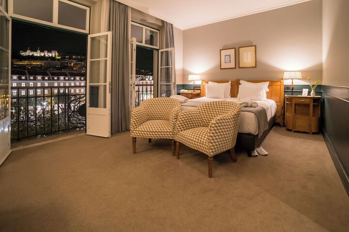Room 3 of 45