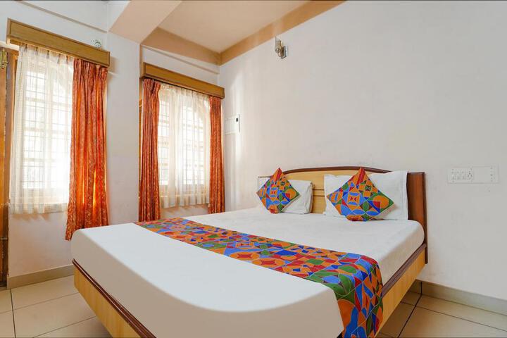 FabHotel MM Abode