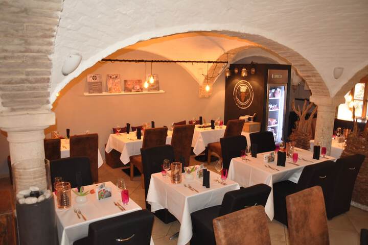 Dining 1 of 2