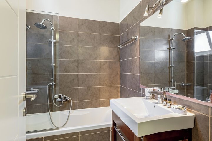 Bath Photo